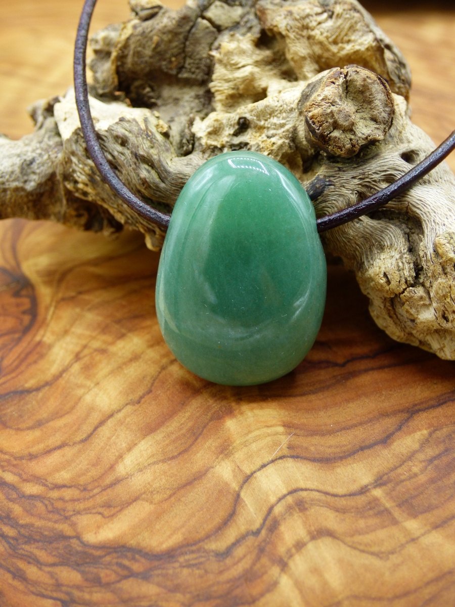 Minéraux et pierres précieuses. Collier 2 perles Aventurine 8 mm Minéraux et pierres précieuses. Collier 2 perles Aventurine 8 mm