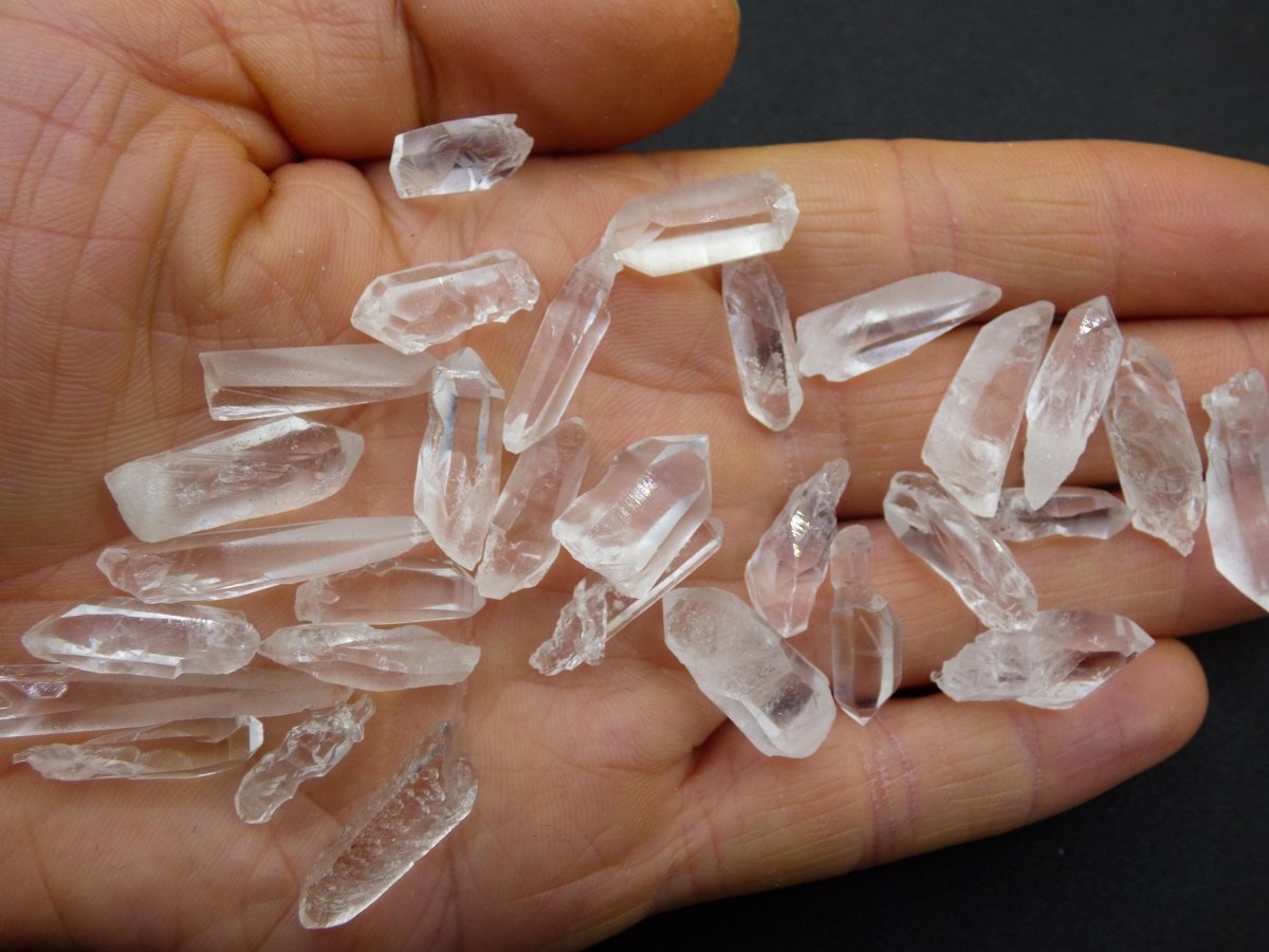 20/50g Lemurian Laser Quarz AAA Kristall Spitze Point Sammler Stufe Rarität Edelstein Deko Heilstein Wasserstein Energie Natur Klar - Art of Nature Berlin