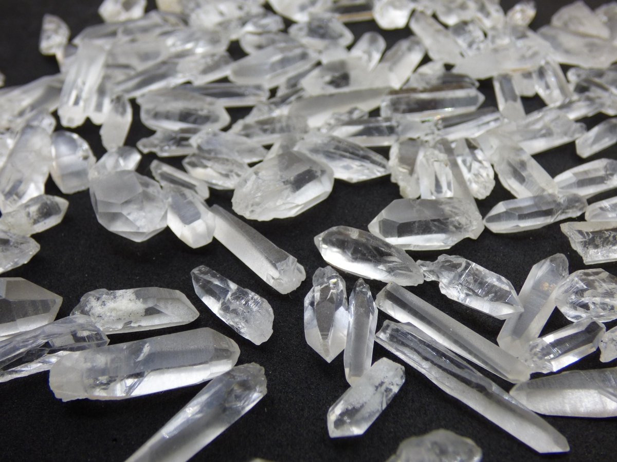 20/50g Lemurian Laser Quarz AAA Kristall Spitze Point Sammler Stufe Rarität Edelstein Deko Heilstein Wasserstein Energie Natur Klar - Art of Nature Berlin