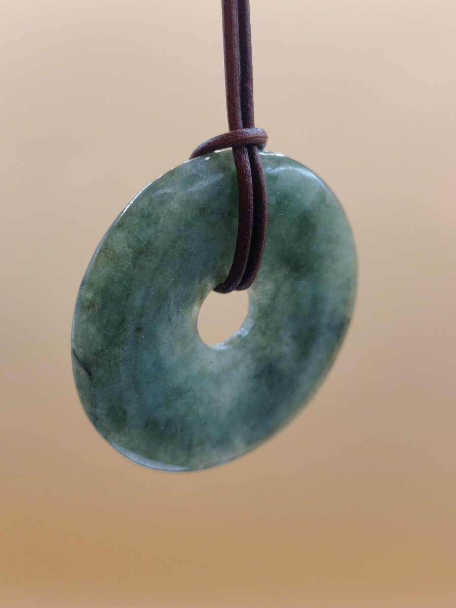 40mm Burma Jade *Rarität* ~ Edelstein Kette Mann Frau Natur Heilstein Kraft Energie Rarität Kristall Er Sie Anhänger Natur Geschenk grün - Art of Nature Berlin