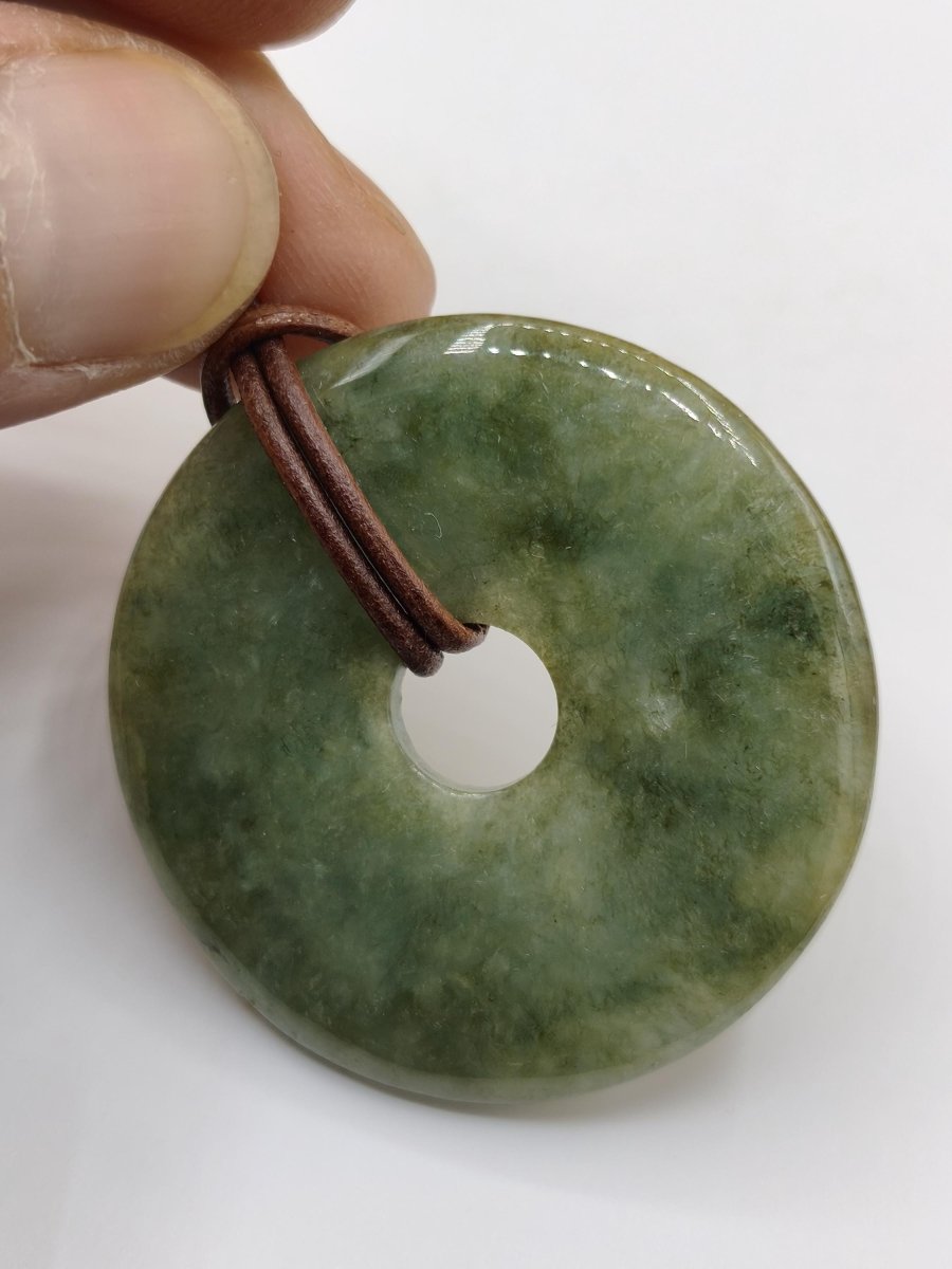 40mm Burma Jade *Rarität* ~ Edelstein Kette Mann Frau Natur Heilstein Kraft Energie Rarität Kristall Er Sie Anhänger Natur Geschenk grün - Art of Nature Berlin