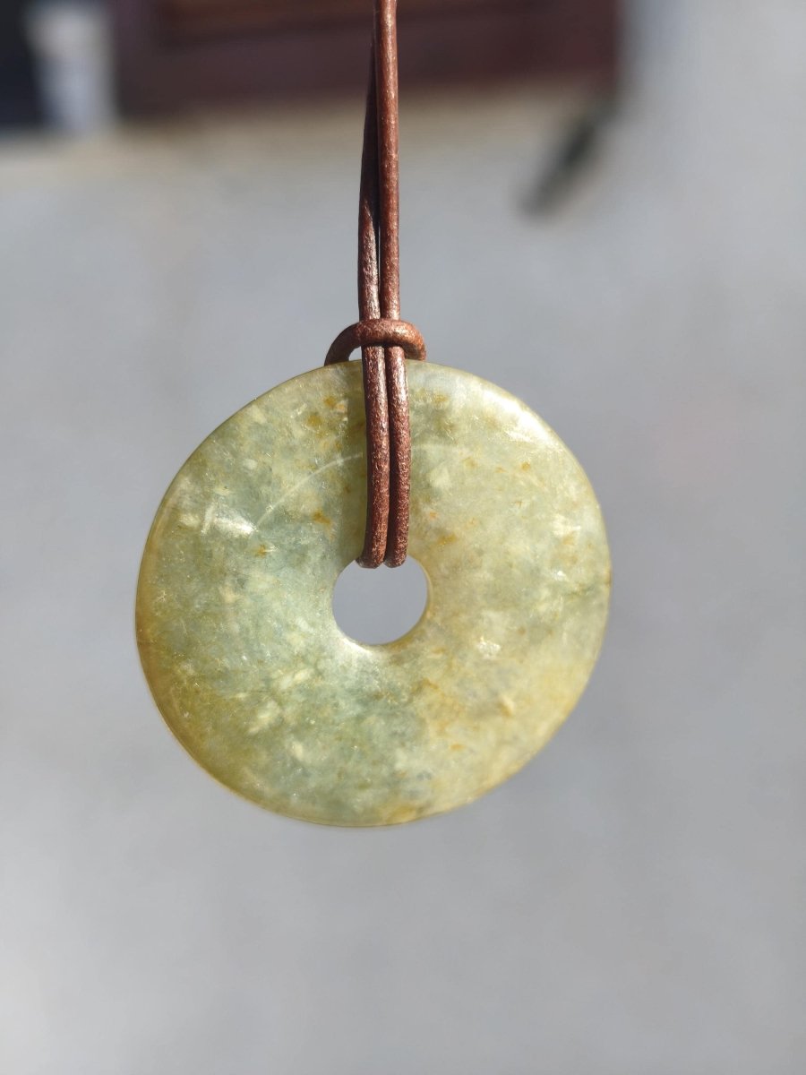 40mm Burma Jade *Rarität* ~ Edelstein Kette Mann Frau Natur Heilstein Kraft Energie Rarität Kristall Er Sie Anhänger Natur Geschenk grün - Art of Nature Berlin