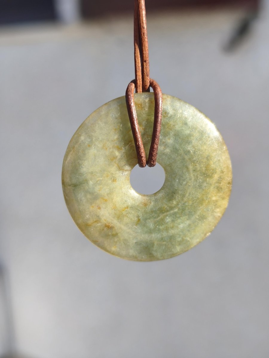 40mm Burma Jade *Rarität* ~ Edelstein Kette Mann Frau Natur Heilstein Kraft Energie Rarität Kristall Er Sie Anhänger Natur Geschenk grün - Art of Nature Berlin