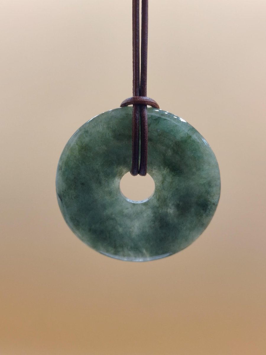 40mm Burma Jade *Rarität* ~ Edelstein Kette Mann Frau Natur Heilstein Kraft Energie Rarität Kristall Er Sie Anhänger Natur Geschenk grün - Art of Nature Berlin