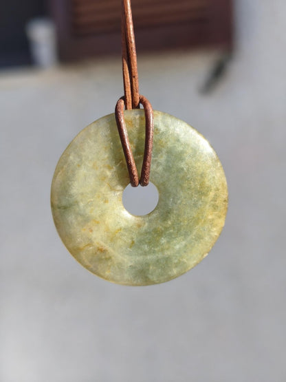 40mm Burma Jade *Rarität* ~ Edelstein Kette Mann Frau Natur Heilstein Kraft Energie Rarität Kristall Er Sie Anhänger Natur Geschenk grün - Art of Nature Berlin