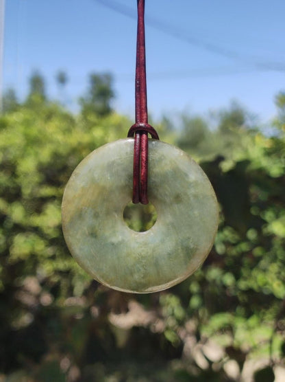 40mm Burma Jade *Rarität* ~ Edelstein Kette Mann Frau Natur Heilstein Kraft Energie Rarität Kristall Er Sie Anhänger Natur Geschenk grün - Art of Nature Berlin