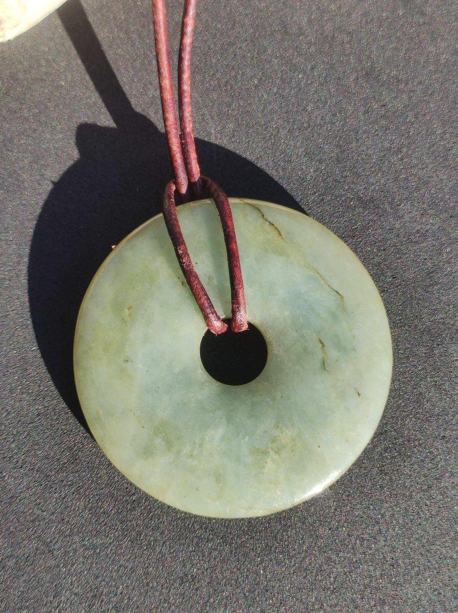 40mm Burma Jade *Rarität* ~ Edelstein Kette Mann Frau Natur Heilstein Kraft Energie Rarität Kristall Er Sie Anhänger Natur Geschenk grün - Art of Nature Berlin