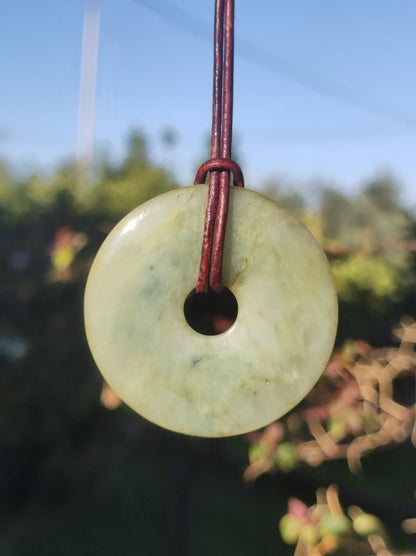 40mm Burma Jade *Rarität* ~ Edelstein Kette Mann Frau Natur Heilstein Kraft Energie Rarität Kristall Er Sie Anhänger Natur Geschenk grün - Art of Nature Berlin