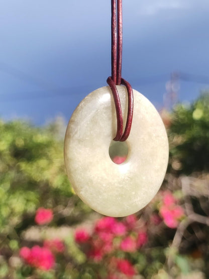 40mm Burma Jade *Rarität* ~ Edelstein Kette Mann Frau Natur Heilstein Kraft Energie Rarität Kristall Er Sie Anhänger Natur Geschenk grün - Art of Nature Berlin