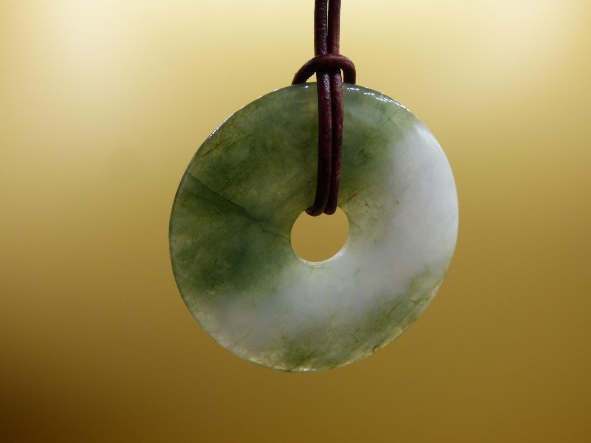 40mm Burma Jade *Rarität* ~ Edelstein Kette Mann Frau Natur Heilstein Kraft Energie Rarität Kristall Er Sie Anhänger Natur Geschenk grün - Art of Nature Berlin