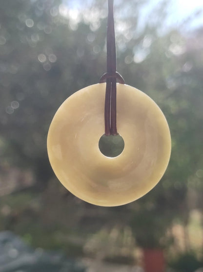 40mm Burma Jade *Rarität* ~ Edelstein Kette Mann Frau Natur Heilstein Kraft Energie Rarität Kristall Er Sie Anhänger Natur Geschenk grün - Art of Nature Berlin