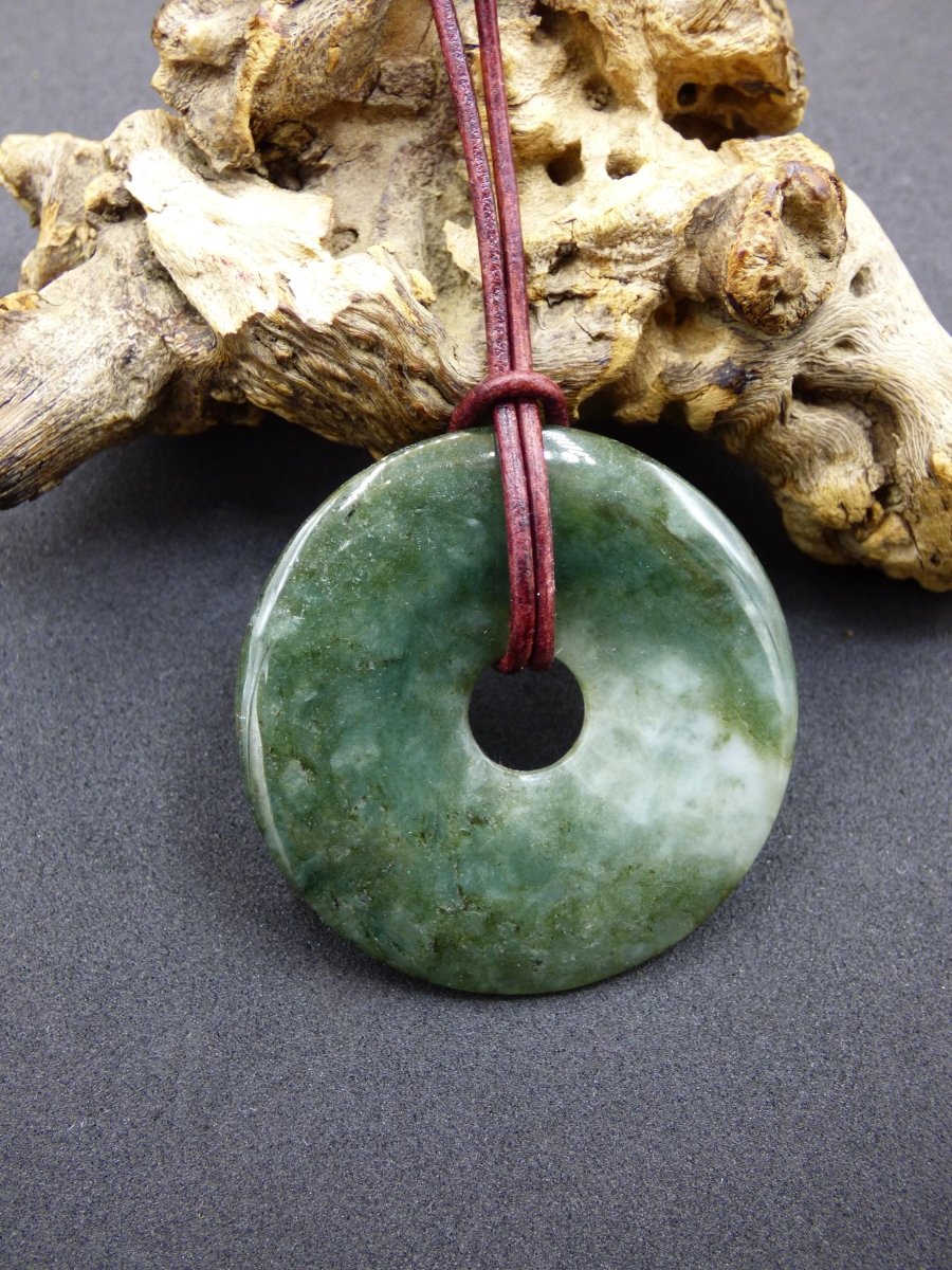 40mm Burma Jade *Rarität* ~ Edelstein Kette Mann Frau Natur Heilstein Kraft Energie Rarität Kristall Er Sie Anhänger Natur Geschenk grün - Art of Nature Berlin