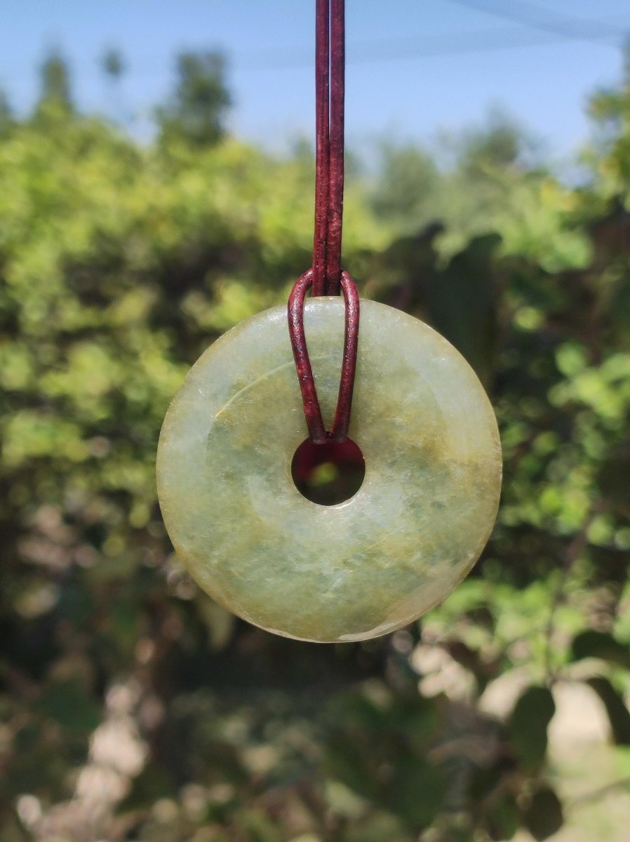 40mm Burma Jade *Rarität* ~ Edelstein Kette Mann Frau Natur Heilstein Kraft Energie Rarität Kristall Er Sie Anhänger Natur Geschenk grün - Art of Nature Berlin