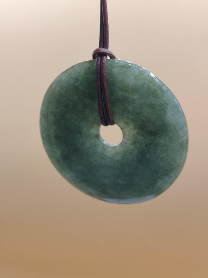 50mm Burma Jade *Rarität* Edelstein Kette Mann Frau Natur Heilstein Kraft Energie Rarität Kristall Er Sie Anhänger Natur Geschenk grün - Art of Nature Berlin
