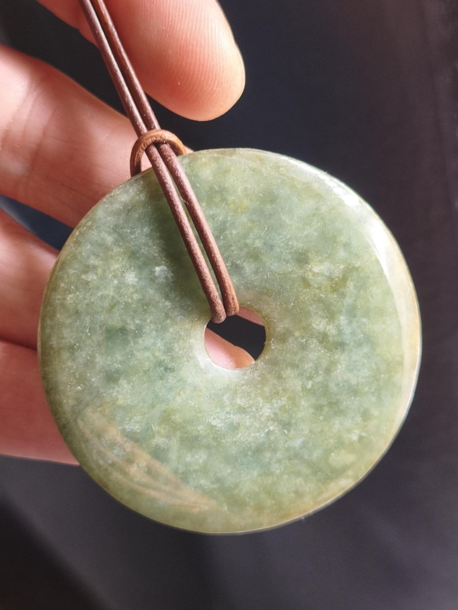 50mm Burma Jade *Rarität* Edelstein Kette Mann Frau Natur Heilstein Kraft Energie Rarität Kristall Er Sie Anhänger Natur Geschenk grün - Art of Nature Berlin