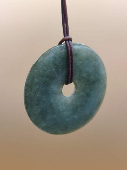 50mm Burma Jade *Rarität* Edelstein Kette Mann Frau Natur Heilstein Kraft Energie Rarität Kristall Er Sie Anhänger Natur Geschenk grün - Art of Nature Berlin