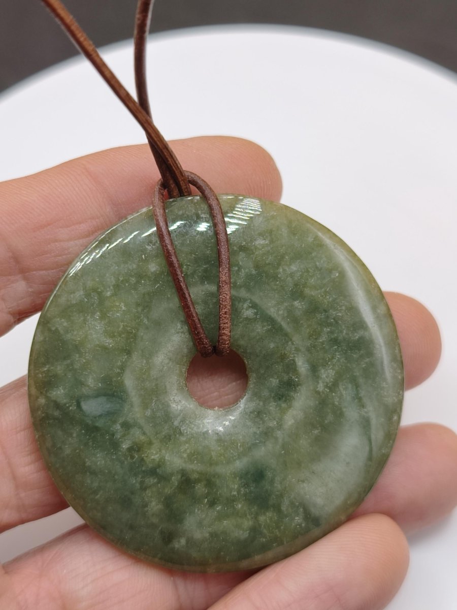 50mm Burma Jade *Rarität* Edelstein Kette Mann Frau Natur Heilstein Kraft Energie Rarität Kristall Er Sie Anhänger Natur Geschenk grün - Art of Nature Berlin