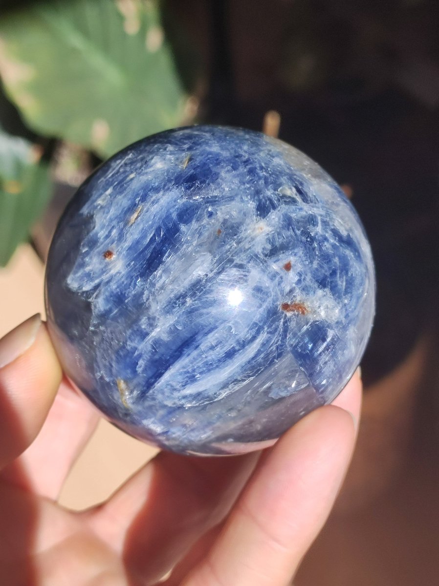 60mm Cyanit Kyanit Disthen Sapparit blau AAA Edelstein Kugel Deko Sphere Sammler Mineral Stufe Heilstein Wohn Natur Qualität Selten Rarität - Art of Nature Berlin