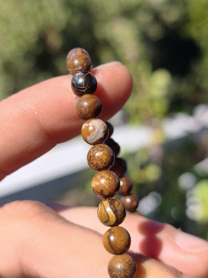 6mm Boulder Opal Queensland *RARITÄT* Stretch ~ Edelstein Armband Boho Ethno Heilstein Rarität buntes Armband natürlich Mann Frau Geschenk - Art of Nature Berlin