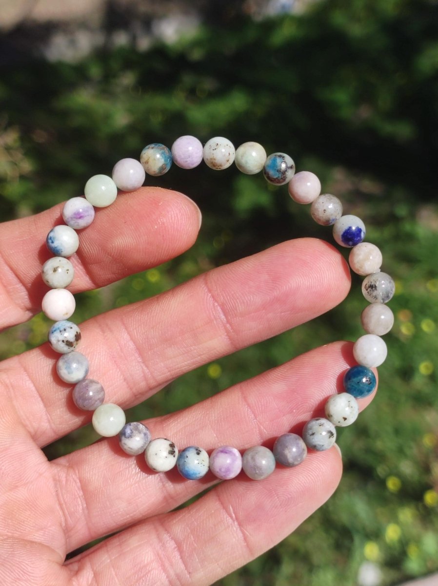 6mm Hackmanit *Rarität* Edelstein Stretch Armband blau rosa weiß Perlen Kristall Geschenk Mann Frau Selten Heilstein Er Sie Vater Mutter - Art of Nature Berlin