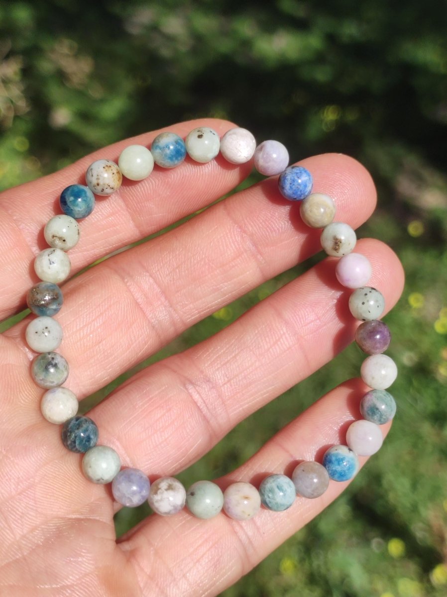 6mm Hackmanit *Rarität* Edelstein Stretch Armband blau rosa weiß Perlen Kristall Geschenk Mann Frau Selten Heilstein Er Sie Vater Mutter - Art of Nature Berlin