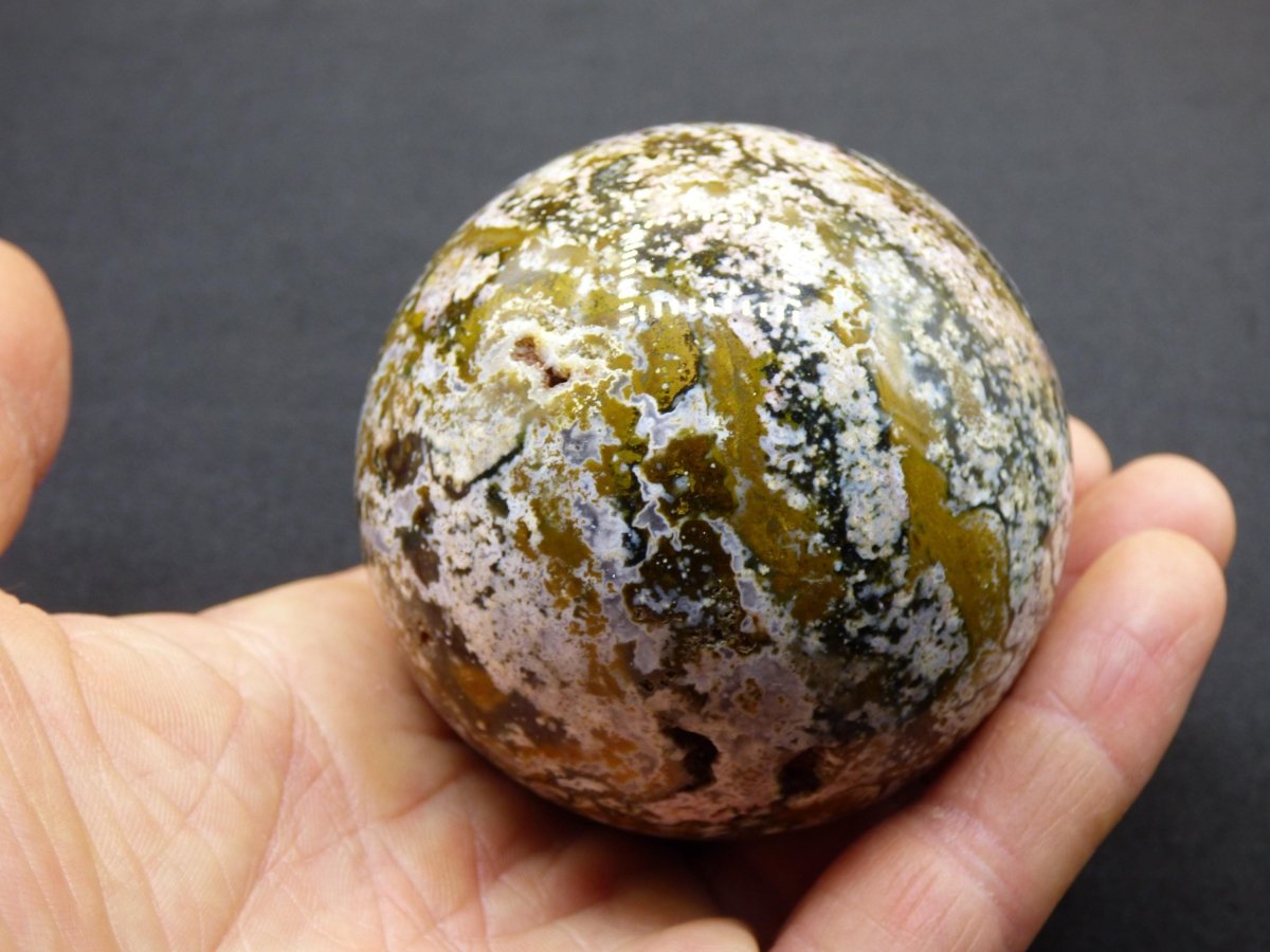 8 Adern Ocean Jaspis Orbicular bunt - Edelstein Kugel Rarität Natur Heilstein Deko Kristall Geschenk Er Sie Mann Frau Haus Energie Selten - Art of Nature Berlin