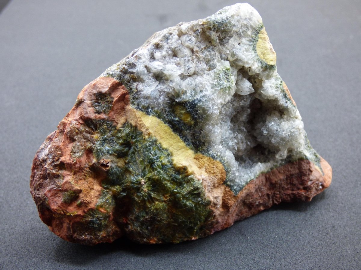 8 Adern Ocean Jaspis Orbicular + Geode roh Stufe XL Stein Rarität Natur Heilstein Deko Kristall Geschenk Er Sie Mann Frau Selten Sammler - Art of Nature Berlin