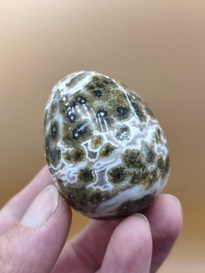 8 Adern Ocean Jaspis Orbicular grünbraun weiß - Edelstein Ei Kugel Natur Heilstein Deko Crystal Geschenk Er Sie Mann Frau Haus Wohnen Selten - Art of Nature Berlin