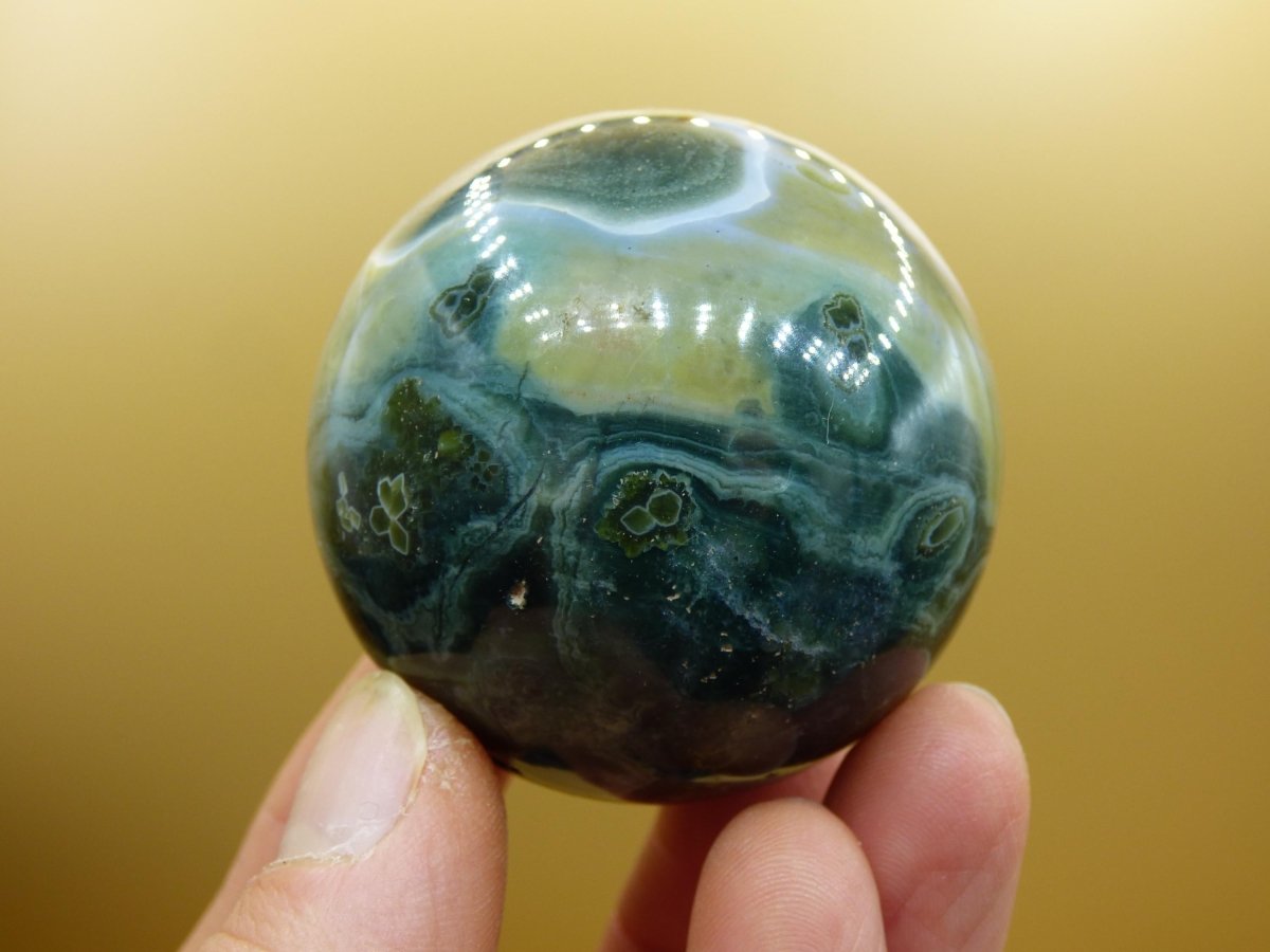 8 Adern Ocean Jaspis Orbicular grün - Edelstein Kugel Natur Heilstein Deko Kristall Geschenk Er Sie Mann Frau Haus Wohnung Energie Selten - Art of Nature Berlin