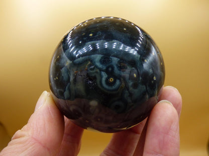 8 Adern Ocean Jaspis Orbicular grün - Edelstein Kugel Natur Heilstein Deko Kristall Geschenk Er Sie Mann Frau Haus Wohnung Energie Selten - Art of Nature Berlin