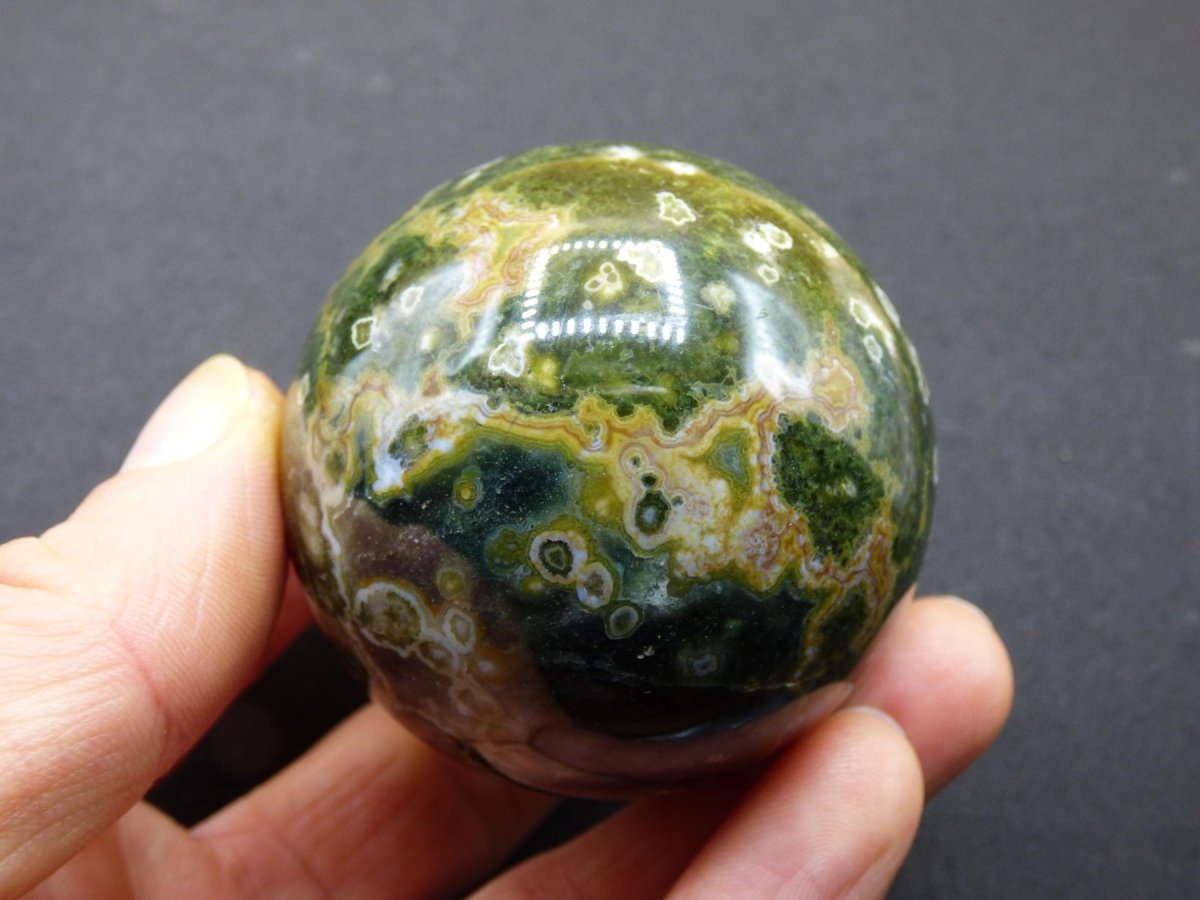 8 Adern Ocean Jaspis Orbicular grün - Edelstein Kugel Natur Heilstein Deko Kristall Geschenk Er Sie Mann Frau Haus Wohnung Energie Selten - Art of Nature Berlin