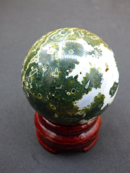 8 Adern Ocean Jaspis Orbicular grün - Edelstein Kugel Natur Heilstein Deko Kristall Geschenk Er Sie Mann Frau Haus Wohnung Energie Selten - Art of Nature Berlin