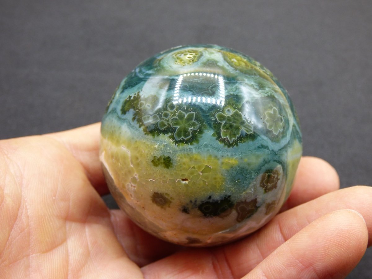 8 Adern Ocean Jaspis Orbicular grün - Edelstein Kugel Natur Heilstein Deko Kristall Geschenk Er Sie Mann Frau Haus Wohnung Energie Selten - Art of Nature Berlin