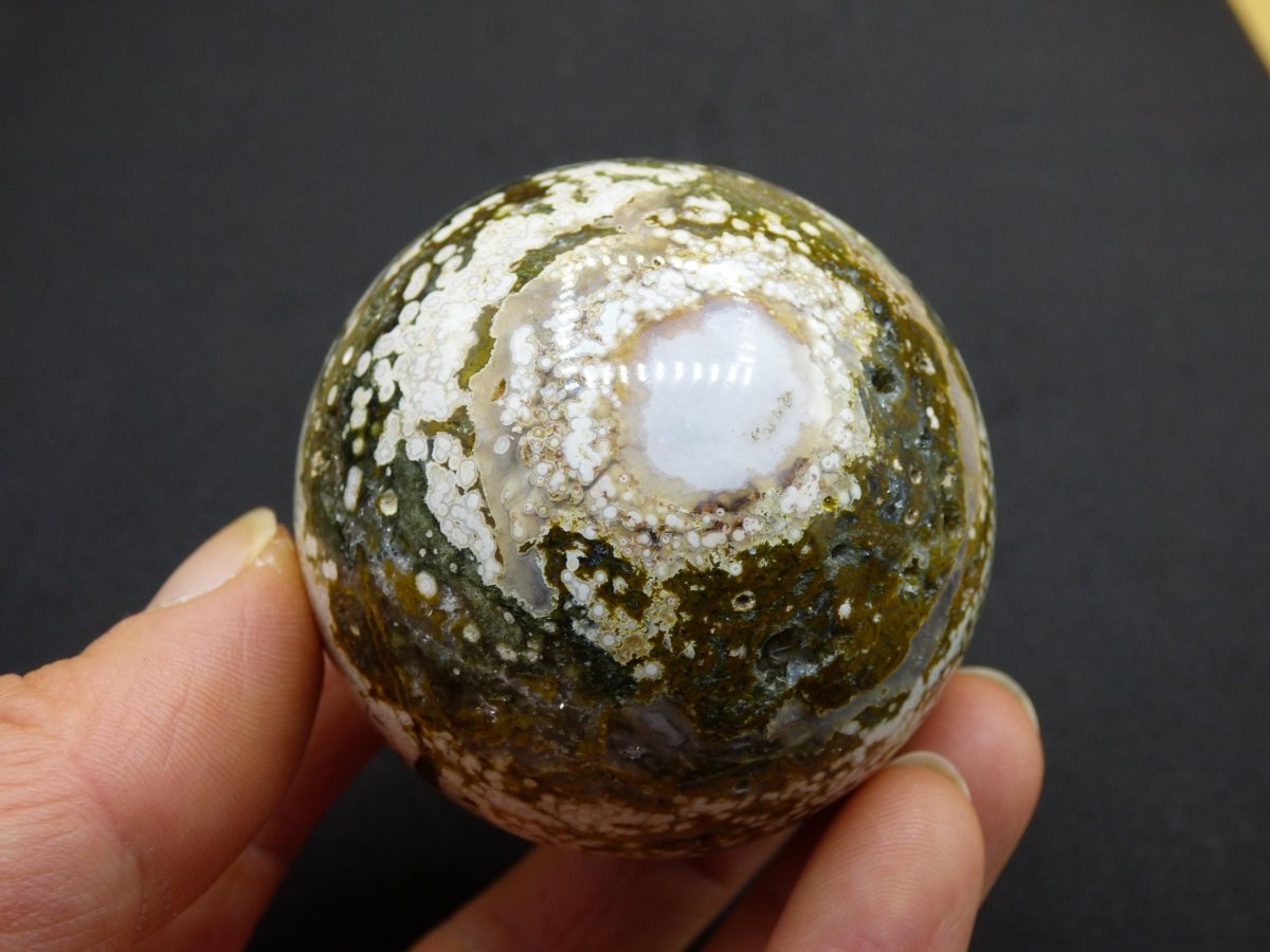 8 Adern Ocean Jaspis Orbicular grün - Edelstein Kugel Natur Heilstein Deko Kristall Geschenk Er Sie Mann Frau Haus Wohnung Energie Selten - Art of Nature Berlin