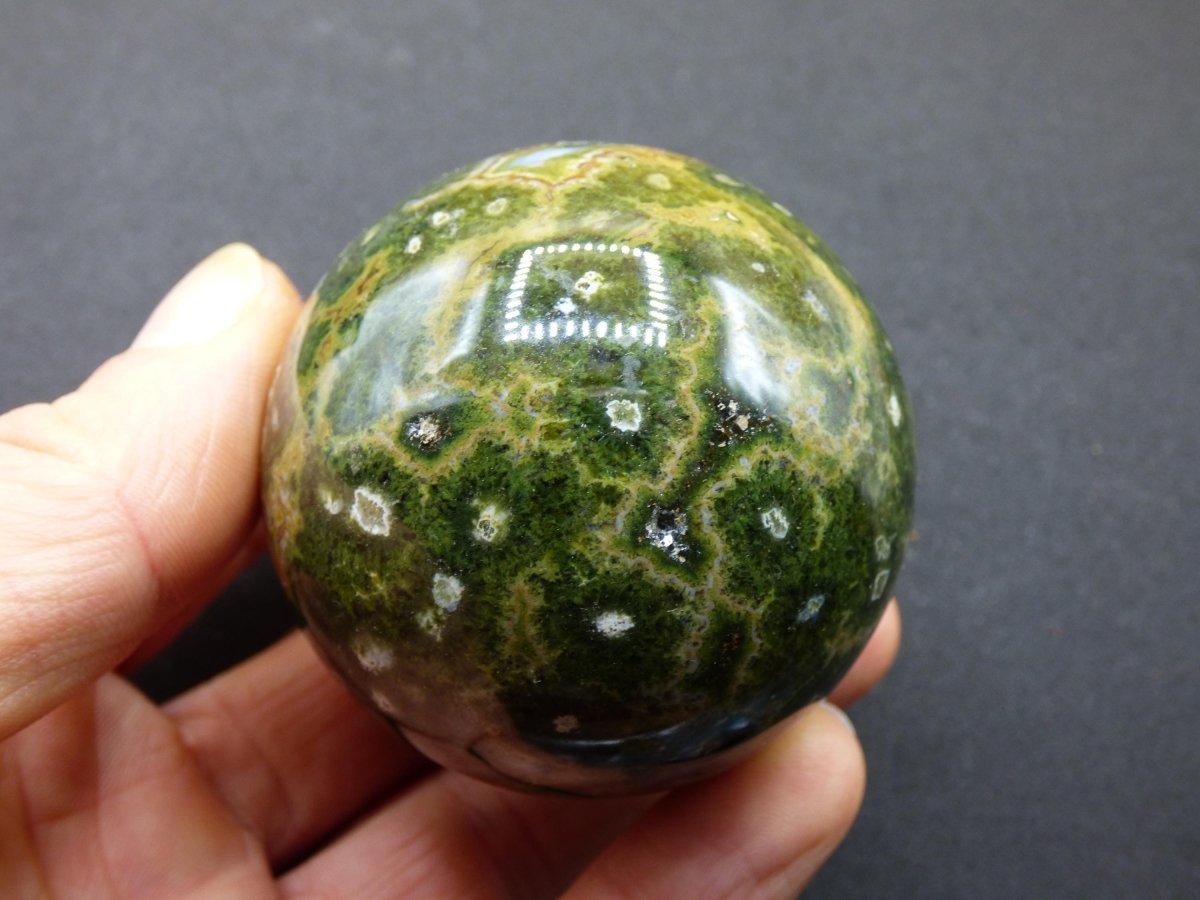 8 Adern Ocean Jaspis Orbicular grün - Edelstein Kugel Natur Heilstein Deko Kristall Geschenk Er Sie Mann Frau Haus Wohnung Energie Selten - Art of Nature Berlin