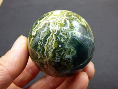 8 Adern Ocean Jaspis Orbicular grün - Edelstein Kugel Rarität Natur Heilstein Deko Kristall Geschenk Er Sie Mann Frau Haus Energie Selten - Art of Nature Berlin