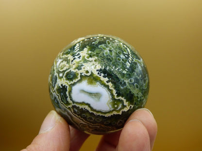 8 Adern Ocean Jaspis Orbicular grün - Edelstein Kugel Rarität Natur Heilstein Deko Kristall Geschenk Er Sie Mann Frau Haus Energie Selten - Art of Nature Berlin