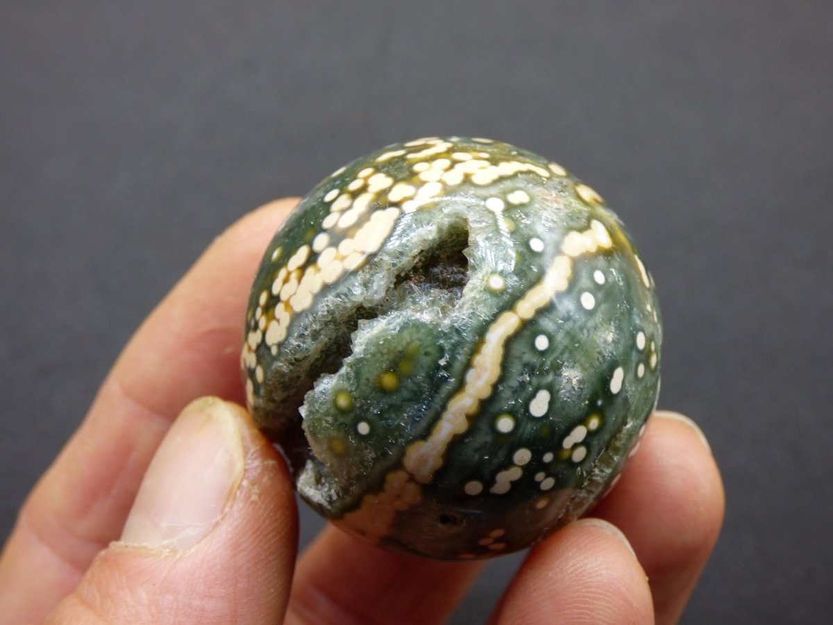 8 Adern Ocean Jaspis Orbicular grün gelb Edelstein Kugel Rarität Natur Heilstein Deko Kristall Geschenk Er Sie Mann Frau Haus Energie Selten - Art of Nature Berlin