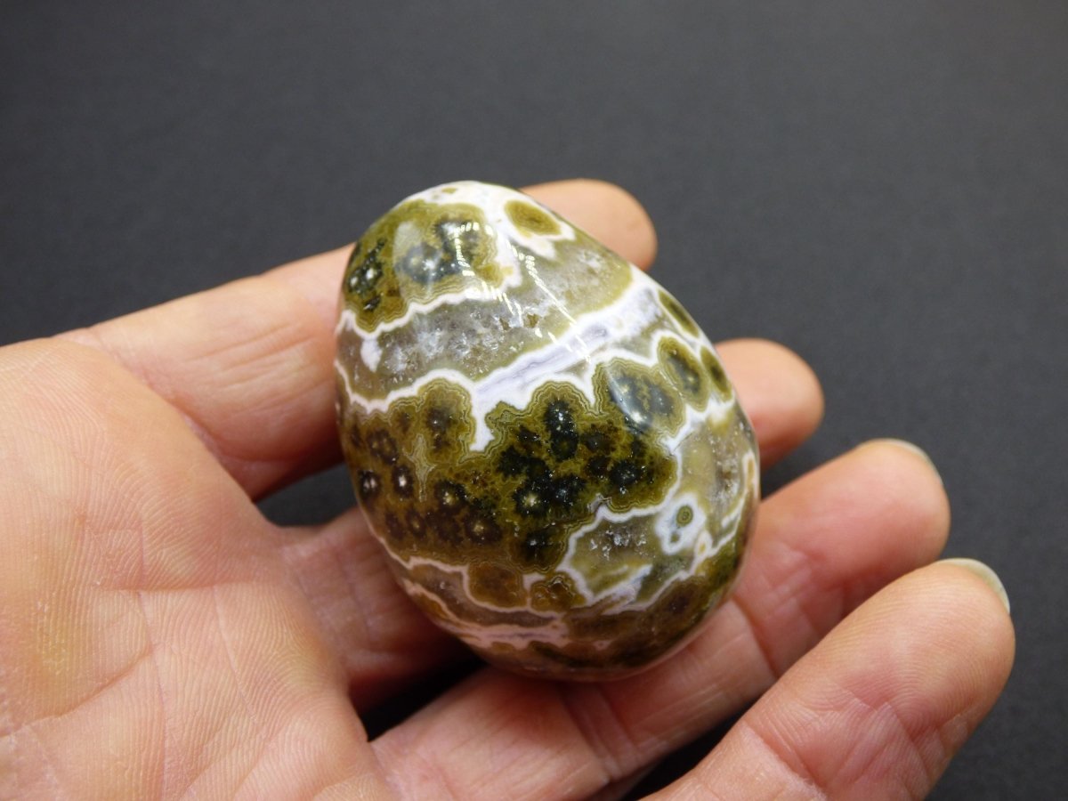 8 Adern Ocean Jaspis Orbicular grün gelb weiß - Edelstein Ei Kugel Natur Heilstein Deko Crystal Geschenk Er Sie Mann Frau Haus Wohnen Selten - Art of Nature Berlin