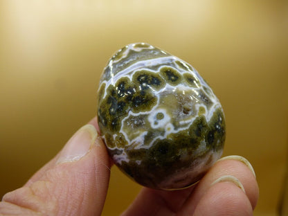 8 Adern Ocean Jaspis Orbicular grün gelb weiß - Edelstein Ei Kugel Natur Heilstein Deko Crystal Geschenk Er Sie Mann Frau Haus Wohnen Selten - Art of Nature Berlin