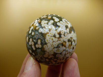 8 Adern Ocean Jaspis Orbicular grün gelb weiß Edelstein Kugel Rarität Natur Heilstein Deko Kristall Geschenk Er Sie Mann Frau Energie Selten - Art of Nature Berlin