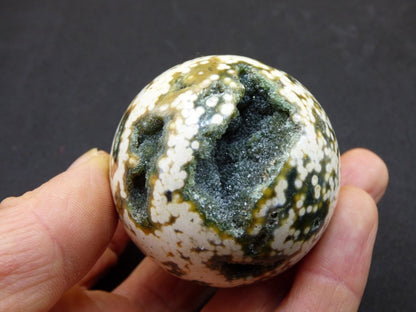 8 Adern Ocean Jaspis Orbicular grün gelb weiß Edelstein Kugel Rarität Natur Heilstein Deko Kristall Geschenk Er Sie Mann Frau Energie Selten - Art of Nature Berlin