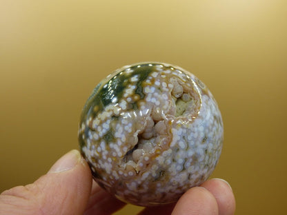 8 Adern Ocean Jaspis Orbicular grün gelb weiß Edelstein Kugel Rarität Natur Heilstein Deko Kristall Geschenk Er Sie Mann Frau Energie Selten - Art of Nature Berlin