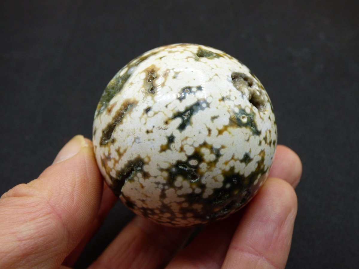 8 Adern Ocean Jaspis Orbicular grün gelb weiß Edelstein Kugel Rarität Natur Heilstein Deko Kristall Geschenk Er Sie Mann Frau Energie Selten - Art of Nature Berlin