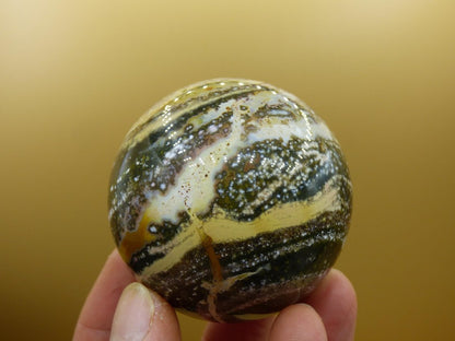 8 Adern Ocean Jaspis Orbicular grün gelb weiß Edelstein Kugel Rarität Natur Heilstein Deko Kristall Geschenk Er Sie Mann Frau Energie Selten - Art of Nature Berlin