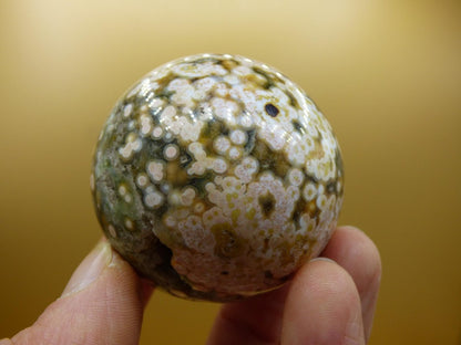 8 Adern Ocean Jaspis Orbicular grün gelb weiß Edelstein Kugel Rarität Natur Heilstein Deko Kristall Geschenk Er Sie Mann Frau Energie Selten - Art of Nature Berlin