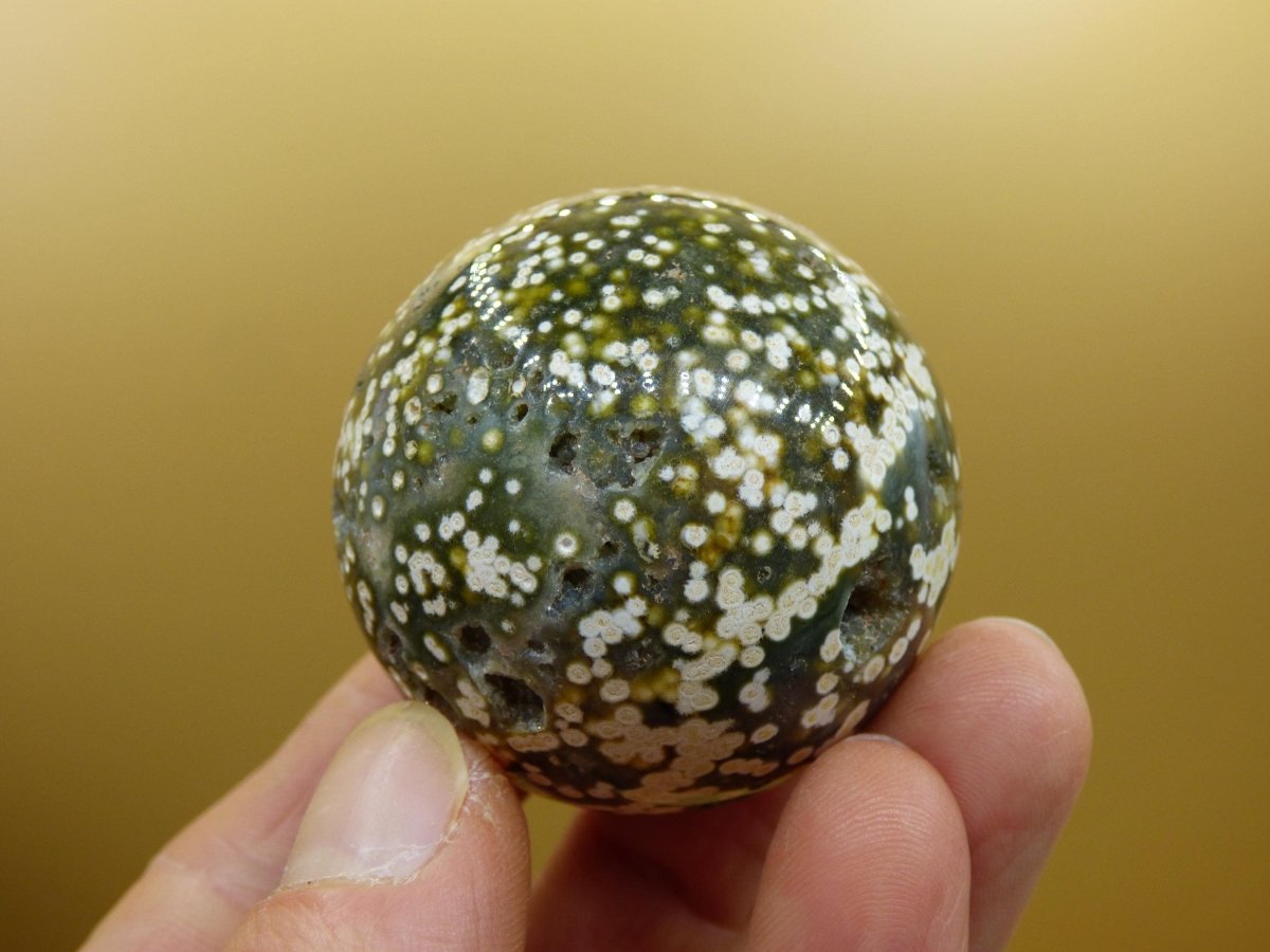 8 Adern Ocean Jaspis Orbicular grün weiß - Edelstein Kugel Rarität Natur Heilstein Deko Kristall Geschenk Er Sie Mann Frau Energie Selten - Art of Nature Berlin