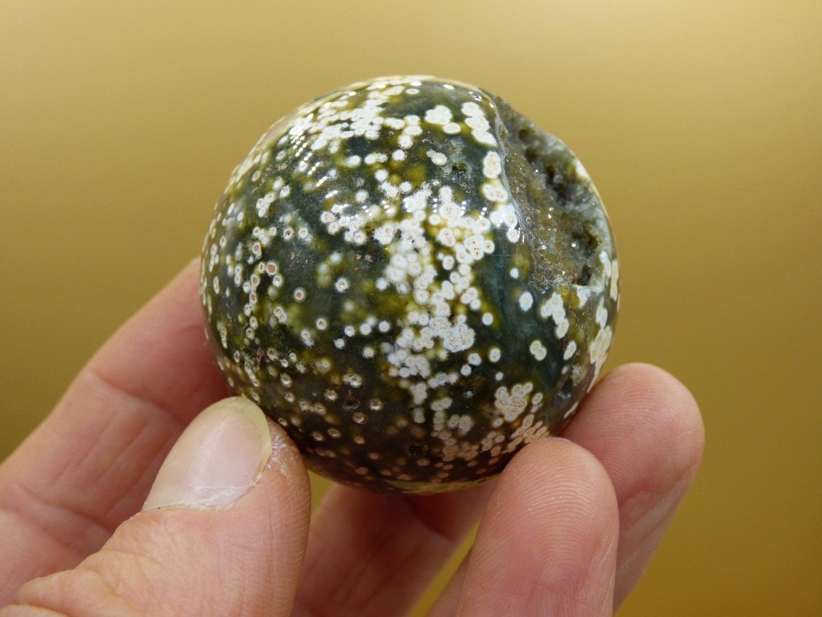 8 Adern Ocean Jaspis Orbicular grün weiß - Edelstein Kugel Rarität Natur Heilstein Deko Kristall Geschenk Er Sie Mann Frau Energie Selten - Art of Nature Berlin