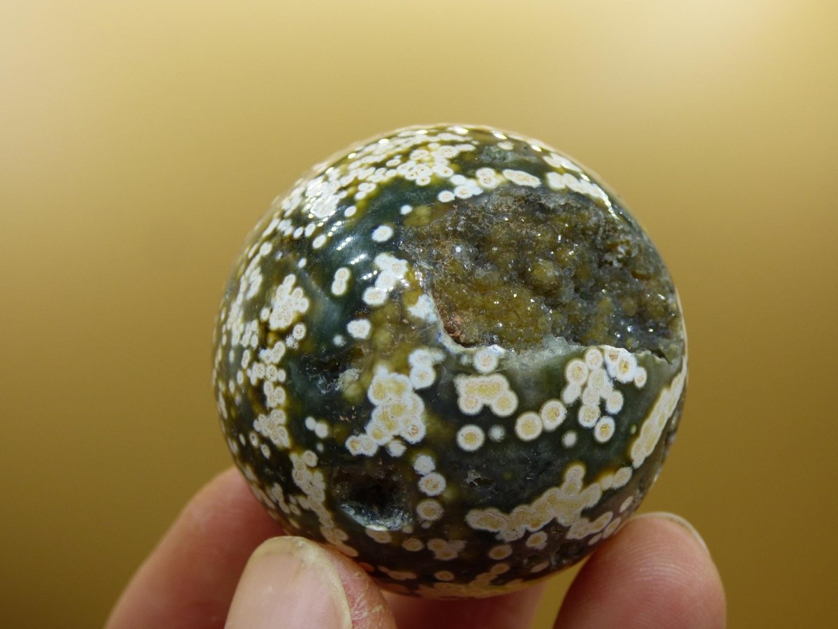 8 Adern Ocean Jaspis Orbicular grün weiß - Edelstein Kugel Rarität Natur Heilstein Deko Kristall Geschenk Er Sie Mann Frau Energie Selten - Art of Nature Berlin