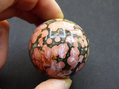 8 Adern Ocean Jaspis Orbicular rot grün Edelstein Kugel Rarität Natur Heilstein Deko Kristall Geschenk Er Sie Mann Frau Haus Energie Selten - Art of Nature Berlin